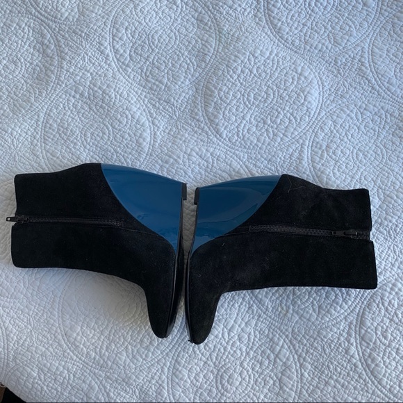 Vero Cuoio Black and Blue Colour Block Heels - Picture 7 of 7